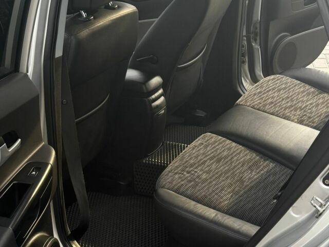 Серый Киа Сид, объемом двигателя 1.6 л и пробегом 230 тыс. км за 4900 $, фото 6 на Automoto.ua