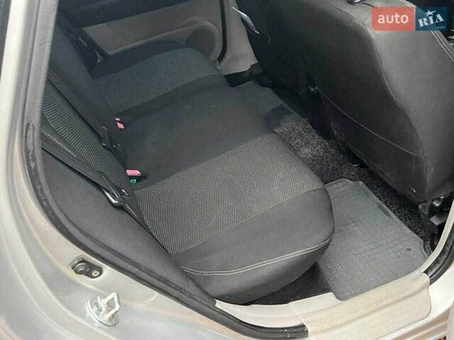 Серый Киа Сид, объемом двигателя 1.6 л и пробегом 227 тыс. км за 5590 $, фото 19 на Automoto.ua