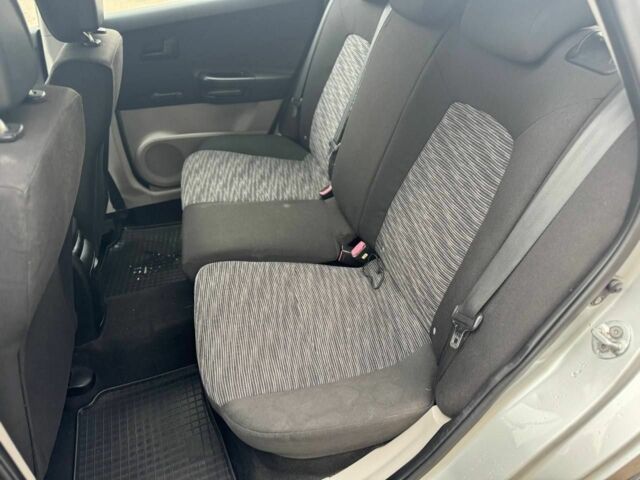 Серый Киа Сид, объемом двигателя 1.4 л и пробегом 254 тыс. км за 4900 $, фото 9 на Automoto.ua