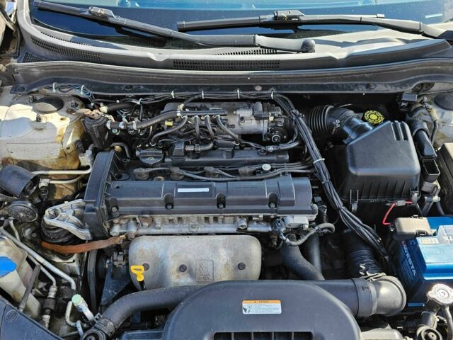 Серый Киа Сид, объемом двигателя 2 л и пробегом 252 тыс. км за 5900 $, фото 6 на Automoto.ua