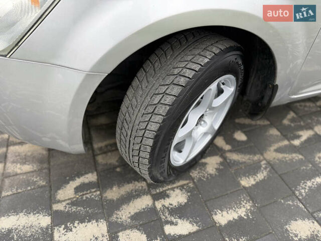 Серый Киа Сид, объемом двигателя 2 л и пробегом 191 тыс. км за 5700 $, фото 17 на Automoto.ua