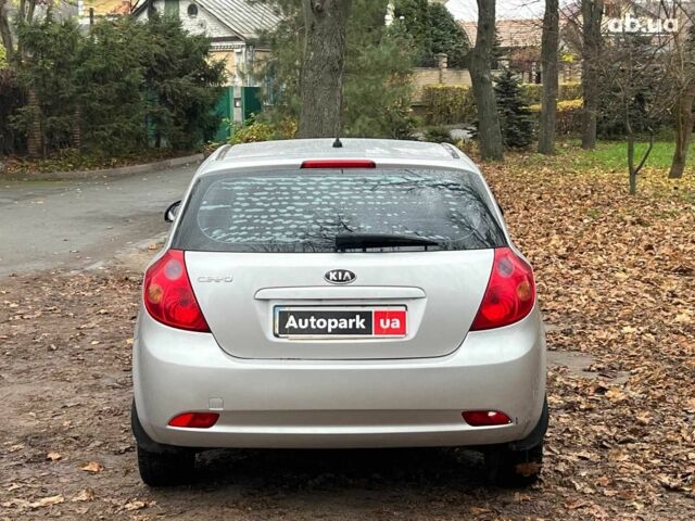 Серый Киа Сид, объемом двигателя 1.6 л и пробегом 227 тыс. км за 5590 $, фото 8 на Automoto.ua