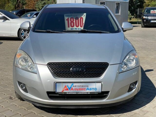 Серый Киа Сид, объемом двигателя 1.6 л и пробегом 244 тыс. км за 5700 $, фото 1 на Automoto.ua