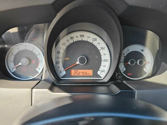 Серый Киа Сид, объемом двигателя 2 л и пробегом 252 тыс. км за 5900 $, фото 9 на Automoto.ua