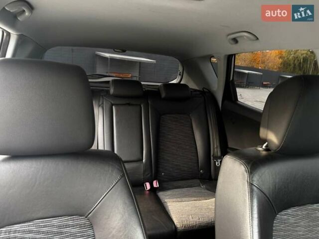 Серый Киа Сид, объемом двигателя 1.6 л и пробегом 230 тыс. км за 4900 $, фото 7 на Automoto.ua