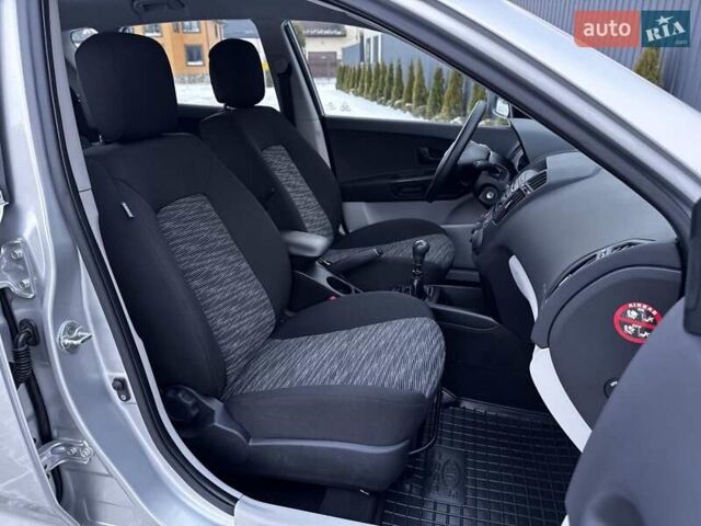 Сірий Кіа Сід, об'ємом двигуна 1.6 л та пробігом 77 тис. км за 7199 $, фото 67 на Automoto.ua
