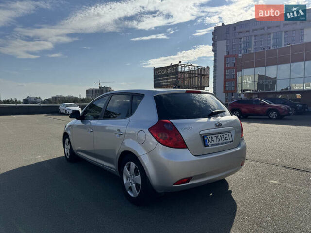 Серый Киа Сид, объемом двигателя 1.6 л и пробегом 134 тыс. км за 4900 $, фото 4 на Automoto.ua