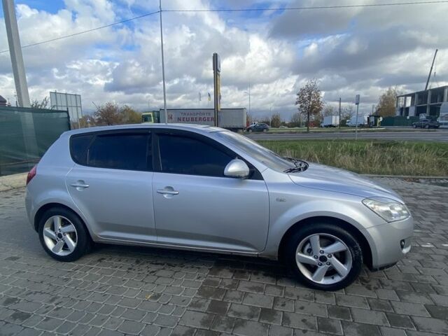 Сірий Кіа Сід, об'ємом двигуна 1.6 л та пробігом 305 тис. км за 5500 $, фото 2 на Automoto.ua