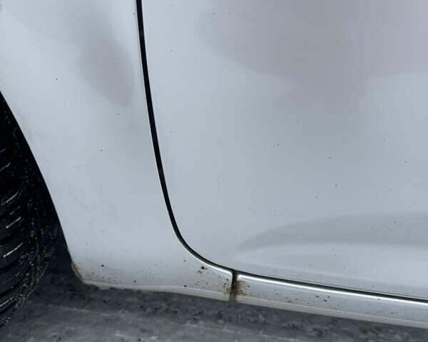 Серый Киа Сид, объемом двигателя 1.4 л и пробегом 188 тыс. км за 3800 $, фото 16 на Automoto.ua