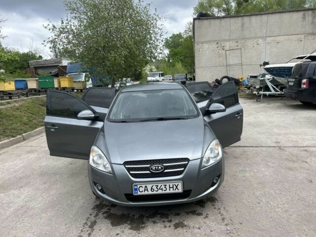 Сірий Кіа Сід, об'ємом двигуна 1.6 л та пробігом 245 тис. км за 2500 $, фото 19 на Automoto.ua