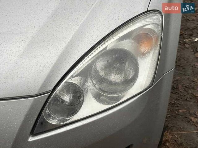 Серый Киа Сид, объемом двигателя 1.6 л и пробегом 227 тыс. км за 5590 $, фото 4 на Automoto.ua