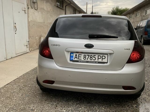 Серый Киа Сид, объемом двигателя 1.6 л и пробегом 240 тыс. км за 5700 $, фото 4 на Automoto.ua