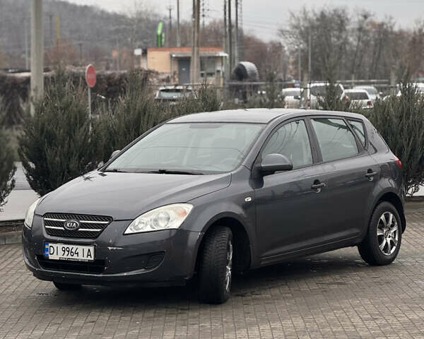 Сірий Кіа Сід, об'ємом двигуна 1.6 л та пробігом 254 тис. км за 5700 $, фото 8 на Automoto.ua