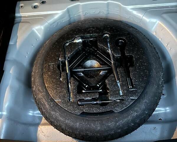 Киа Сид 2007 в Нежине на Automoto.ua Серый Киа Сид, объемом двигателя 2 л и пробегом 136 тыс. км за 7250 $, фото 26 на Automoto.ua