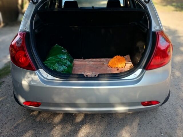 Серый Киа Сид, объемом двигателя 1.4 л и пробегом 152 тыс. км за 6300 $, фото 7 на Automoto.ua