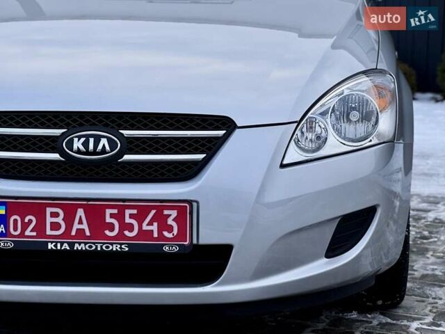 Сірий Кіа Сід, об'ємом двигуна 1.6 л та пробігом 77 тис. км за 7199 $, фото 7 на Automoto.ua