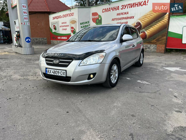 Сірий Кіа Сід, об'ємом двигуна 1.6 л та пробігом 219 тис. км за 4800 $, фото 7 на Automoto.ua