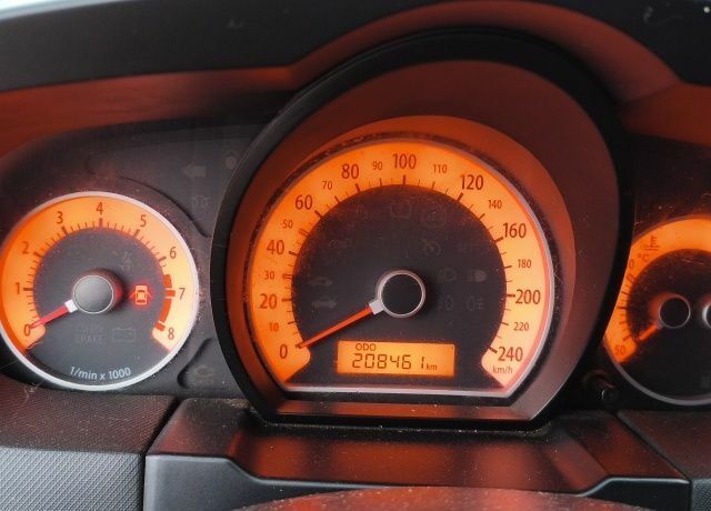 Серый Киа Сид, объемом двигателя 1.6 л и пробегом 208 тыс. км за 4800 $, фото 12 на Automoto.ua