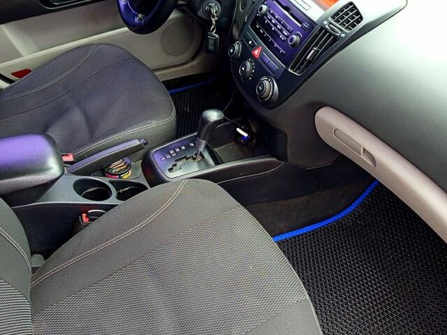 Сірий Кіа Сід, об'ємом двигуна 1.6 л та пробігом 240 тис. км за 5900 $, фото 3 на Automoto.ua