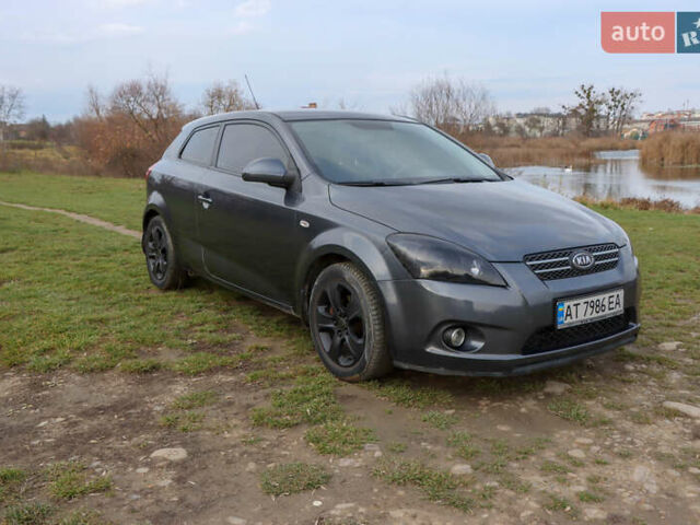 Серый Киа Сид, объемом двигателя 1.59 л и пробегом 211 тыс. км за 7000 $, фото 19 на Automoto.ua