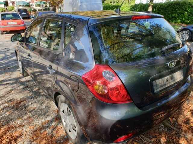 Сірий Кіа Сід, об'ємом двигуна 1.6 л та пробігом 255 тис. км за 3364 $, фото 7 на Automoto.ua
