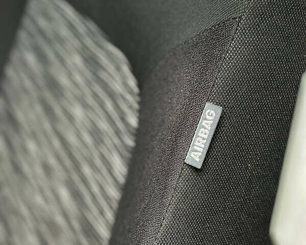 Сірий Кіа Сід, об'ємом двигуна 1.6 л та пробігом 218 тис. км за 5700 $, фото 33 на Automoto.ua