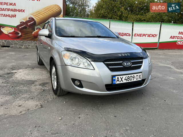 Сірий Кіа Сід, об'ємом двигуна 1.6 л та пробігом 219 тис. км за 4800 $, фото 5 на Automoto.ua
