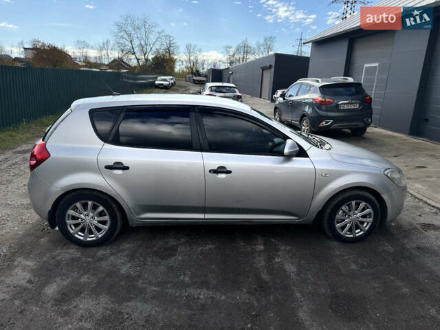 Сірий Кіа Сід, об'ємом двигуна 1.4 л та пробігом 356 тис. км за 4299 $, фото 6 на Automoto.ua