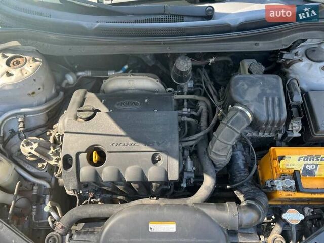 Сірий Кіа Сід, об'ємом двигуна 1.4 л та пробігом 297 тис. км за 4500 $, фото 5 на Automoto.ua
