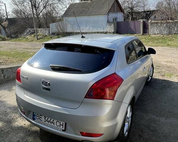 Серый Киа Сид, объемом двигателя 1.6 л и пробегом 68 тыс. км за 6900 $, фото 1 на Automoto.ua