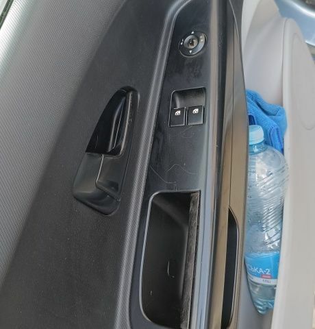 Сірий Кіа Сід, об'ємом двигуна 1.4 л та пробігом 210 тис. км за 4800 $, фото 12 на Automoto.ua
