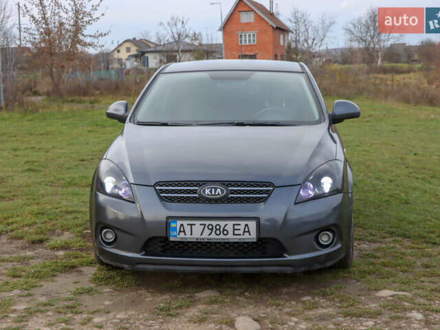Серый Киа Сид, объемом двигателя 1.59 л и пробегом 211 тыс. км за 7000 $, фото 30 на Automoto.ua