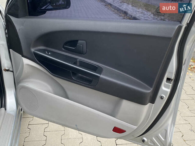 Кіа Сід 2008 у Белой Церкве на Automoto.ua Сірий Кіа Сід, об'ємом двигуна 1.6 л та пробігом 170 тис. км за 4950 $, фото 11 на Automoto.ua