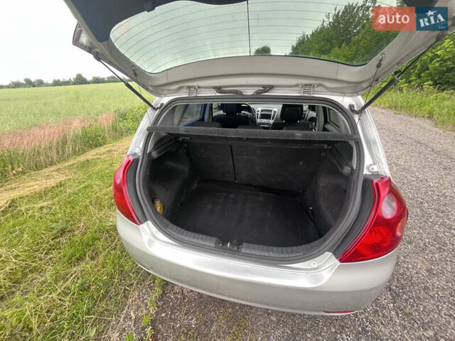 Сірий Кіа Сід, об'ємом двигуна 1.6 л та пробігом 230 тис. км за 5500 $, фото 22 на Automoto.ua