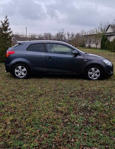 Сірий Кіа Сід, об'ємом двигуна 1.4 л та пробігом 258 тис. км за 4800 $, фото 4 на Automoto.ua