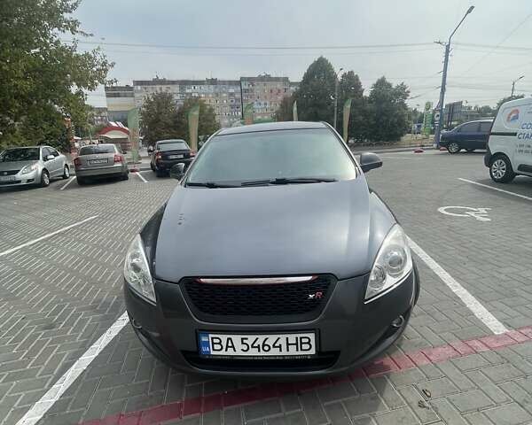 Серый Киа Сид, объемом двигателя 1.6 л и пробегом 250 тыс. км за 5700 $, фото 5 на Automoto.ua