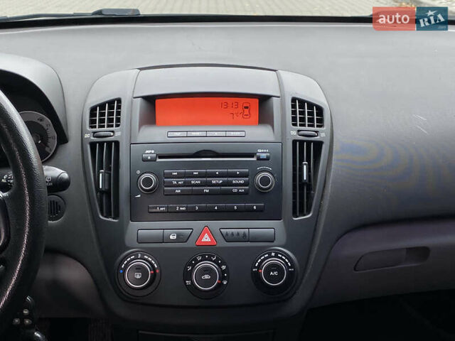 Кіа Сід 2008 у Белой Церкве на Automoto.ua Сірий Кіа Сід, об'ємом двигуна 1.6 л та пробігом 170 тис. км за 4950 $, фото 20 на Automoto.ua
