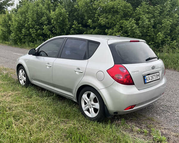 Сірий Кіа Сід, об'ємом двигуна 1.6 л та пробігом 230 тис. км за 5500 $, фото 13 на Automoto.ua