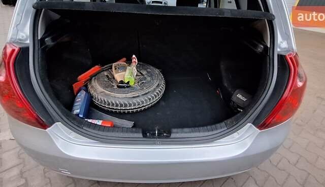 Сірий Кіа Сід, об'ємом двигуна 1.4 л та пробігом 280 тис. км за 4500 $, фото 9 на Automoto.ua