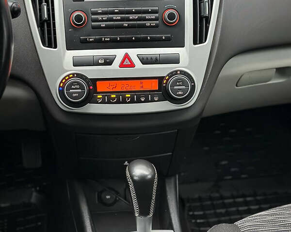 Сірий Кіа Сід, об'ємом двигуна 1.6 л та пробігом 218 тис. км за 5700 $, фото 23 на Automoto.ua