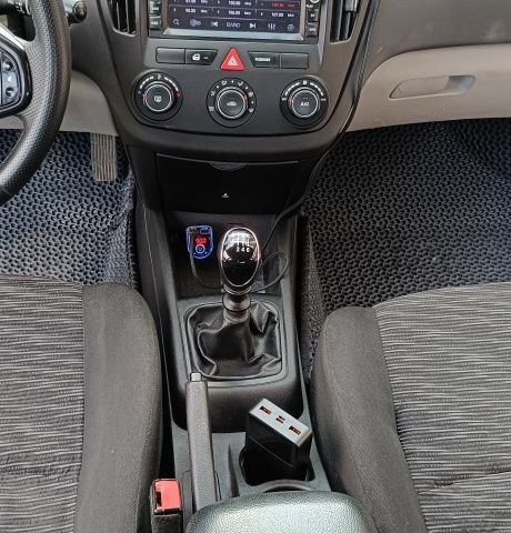 Сірий Кіа Сід, об'ємом двигуна 1.4 л та пробігом 210 тис. км за 4800 $, фото 14 на Automoto.ua
