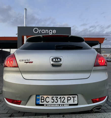 Серый Киа Сид, объемом двигателя 1.4 л и пробегом 145 тыс. км за 5250 $, фото 21 на Automoto.ua