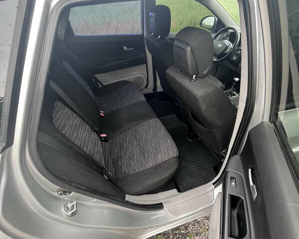 Сірий Кіа Сід, об'ємом двигуна 1.6 л та пробігом 230 тис. км за 5500 $, фото 23 на Automoto.ua