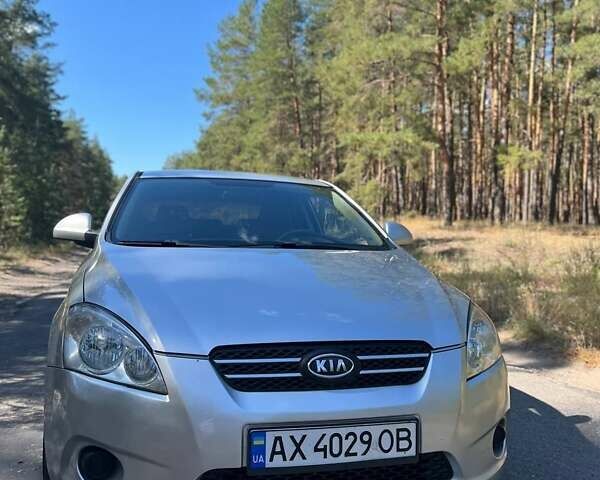 Сірий Кіа Сід, об'ємом двигуна 1.4 л та пробігом 297 тис. км за 4500 $, фото 9 на Automoto.ua