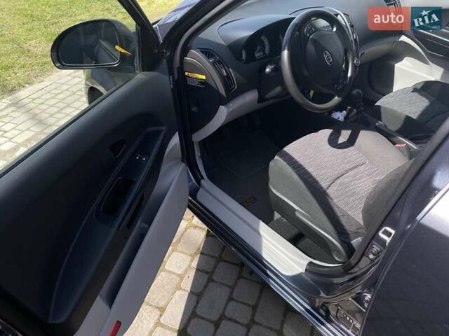 Серый Киа Сид, объемом двигателя 1.4 л и пробегом 145 тыс. км за 7500 $, фото 20 на Automoto.ua