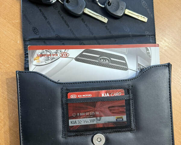 Серый Киа Сид, объемом двигателя 1.4 л и пробегом 95 тыс. км за 6599 $, фото 11 на Automoto.ua