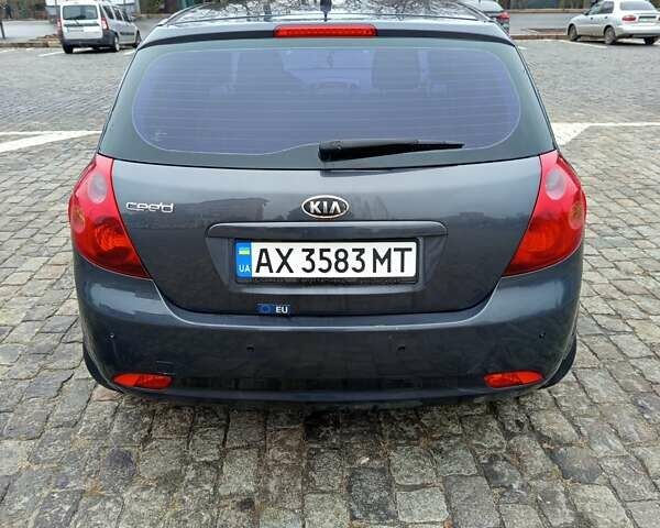 Киа Сид 2008 в Харькове на Automoto.ua Серый Киа Сид, объемом двигателя 1.59 л и пробегом 240 тыс. км за 5900 $, фото 4 на Automoto.ua