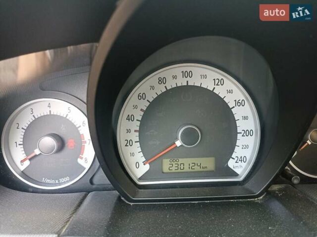 Серый Киа Сид, объемом двигателя 1.59 л и пробегом 230 тыс. км за 5800 $, фото 10 на Automoto.ua