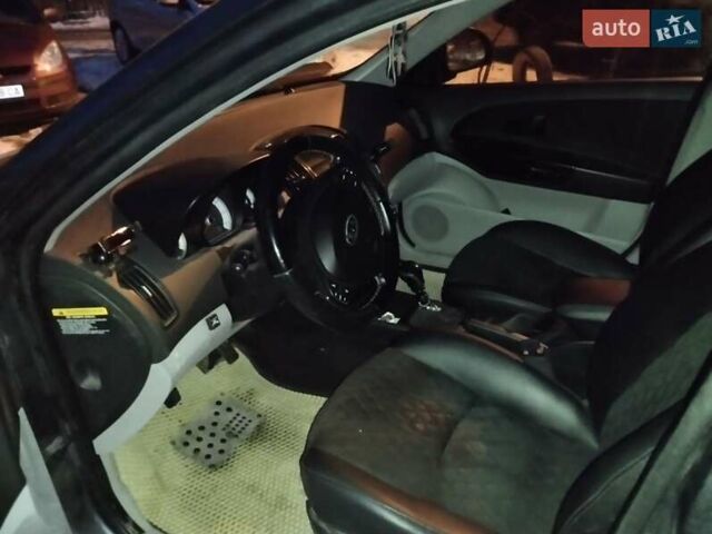 Сірий Кіа Сід, об'ємом двигуна 1.59 л та пробігом 280 тис. км за 4500 $, фото 3 на Automoto.ua