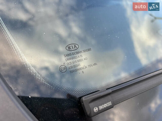 Сірий Кіа Сід, об'ємом двигуна 1.6 л та пробігом 219 тис. км за 4800 $, фото 13 на Automoto.ua